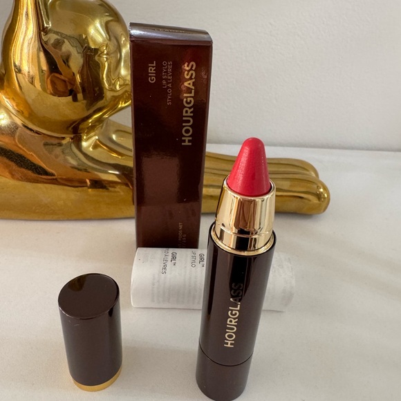 Hourglass Girl Lip Stylo - COLOR LEADER - Picture 3 of 6